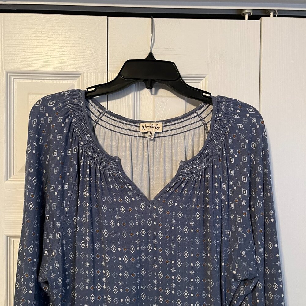 Dress - Picture 2 of 4